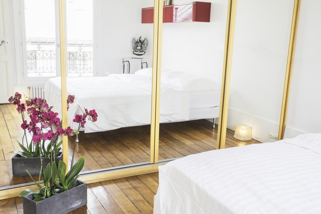 Luxury Apartment In Paris Center - Louvre Museum Exterior photo
